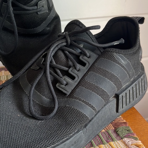 Adidas Men Running Shoe, size 8, good used condition, all black - Picture 2 of 8